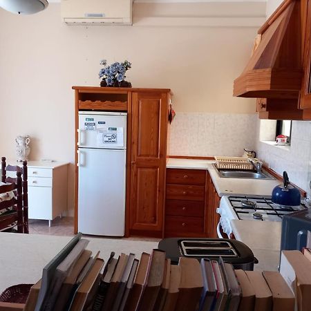 Spacious Apartment In Marsalforn, Gozo Exterior photo